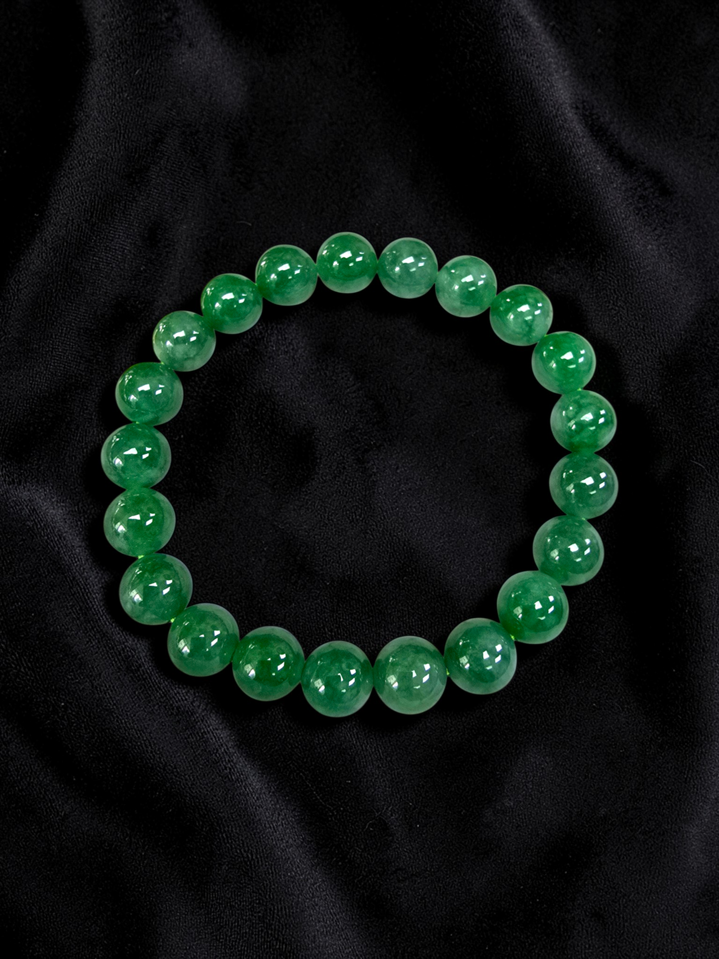 Certified Japanese Vivid Imperial Green Burmese A-Jade Beaded Bracelet (MADE IN JAPAN) (9.50 mm Each x 21 beads) 05050