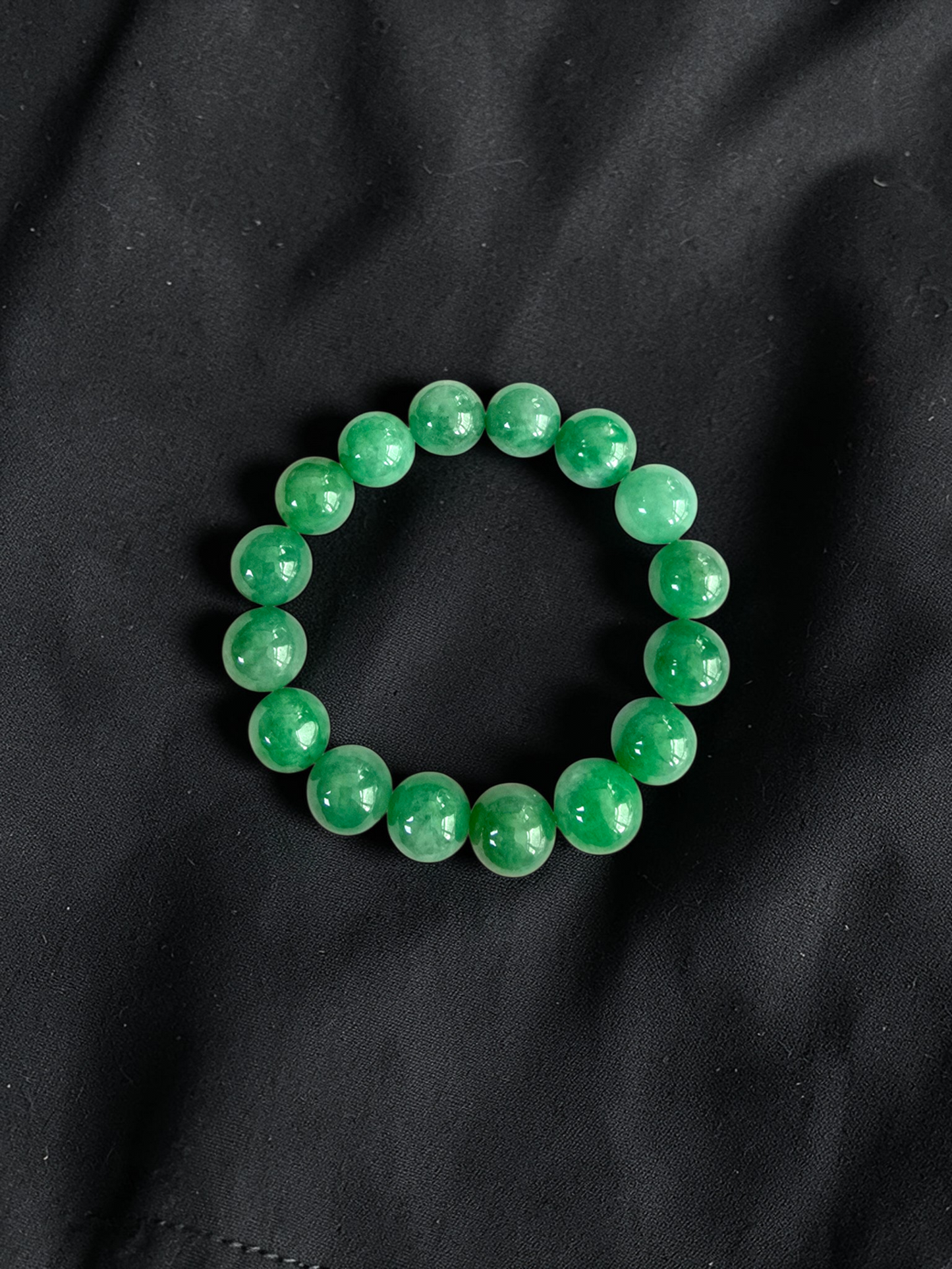 Certified Japanese Bright Green Burmese A-Jade Beaded Bracelet (MADE IN JAPAN) (12.50 - 13.00 mm Each x 16 beads) 05051