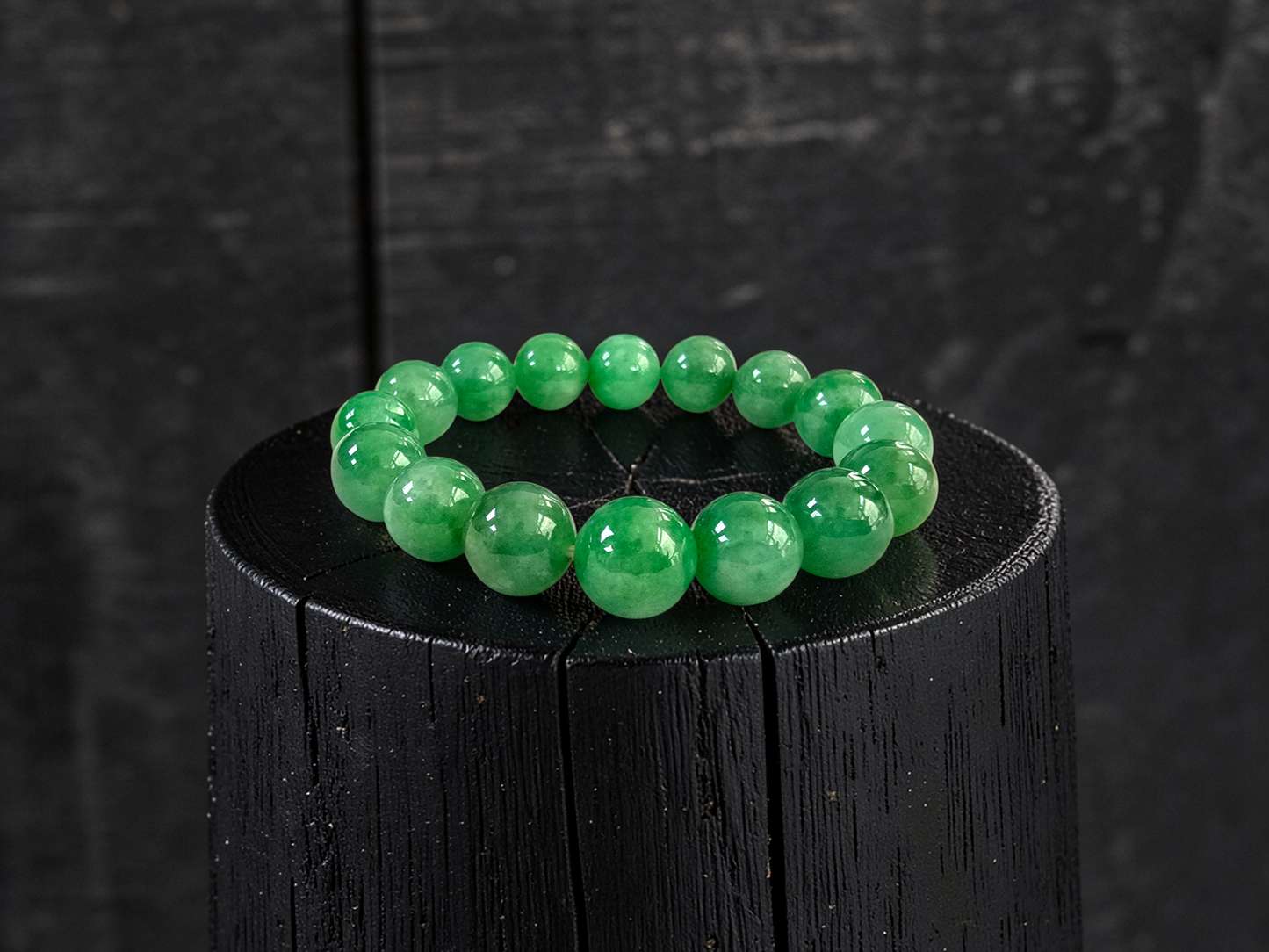 Certified Japanese Bright Green Burmese A-Jade Beaded Bracelet (MADE IN JAPAN) (12.50 - 13.00 mm Each x 16 beads) 05051