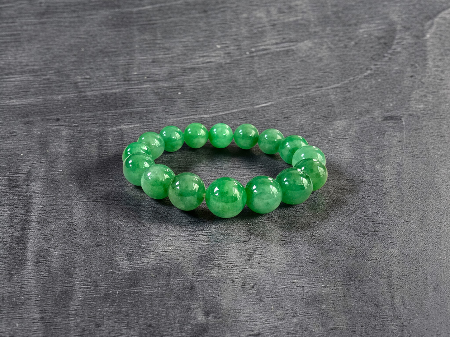 Certified Japanese Bright Green Burmese A-Jade Beaded Bracelet (MADE IN JAPAN) (12.50 - 13.00 mm Each x 16 beads) 05051