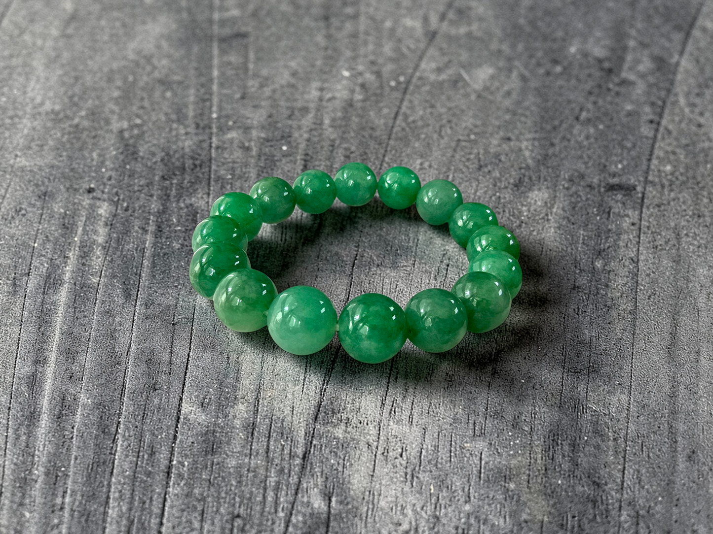 Certified Japanese Bright Green Burmese A-Jade Beaded Bracelet (MADE IN JAPAN) (12.50 - 13.00 mm Each x 16 beads) 05051