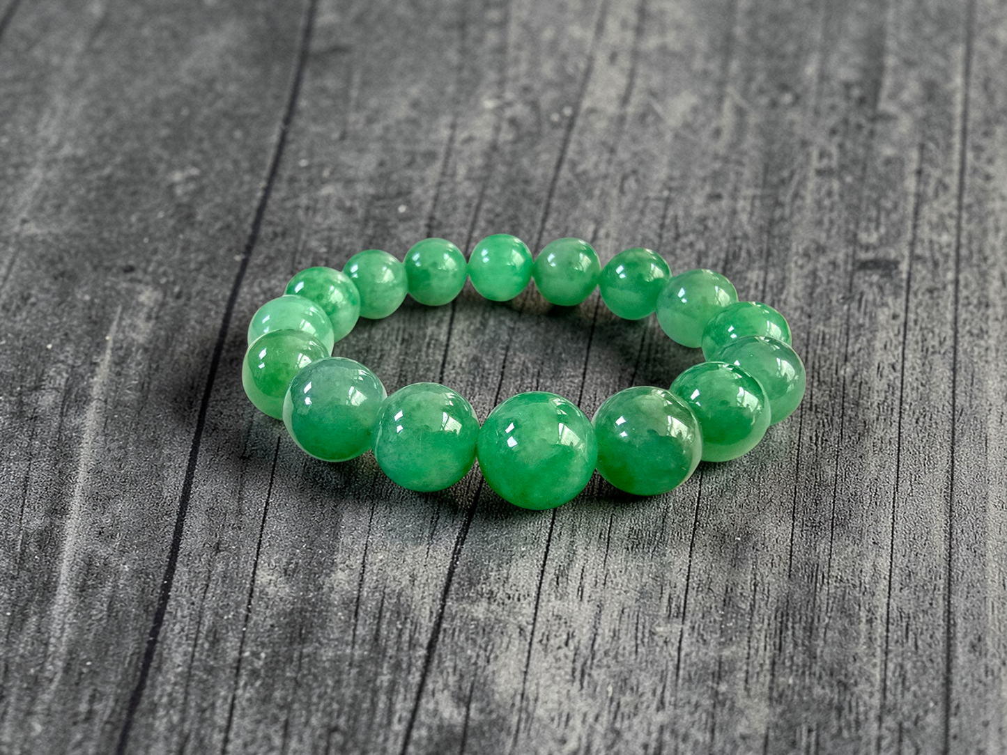 Certified Japanese Bright Green Burmese A-Jade Beaded Bracelet (MADE IN JAPAN) (12.50 - 13.00 mm Each x 16 beads) 05051