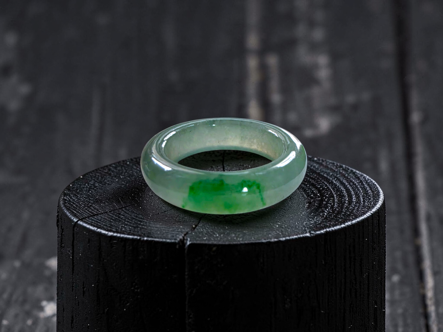 Master's Burmese Icy Green A-Jadeite Infinity Band Ring Size US 4 - 09024 - Certified
