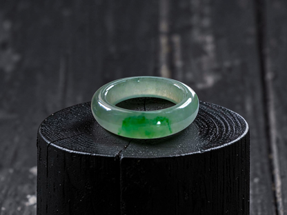 Master's Burmese Icy Green A-Jadeite Infinity Band Ring Size US 4 - 09024 - Certified
