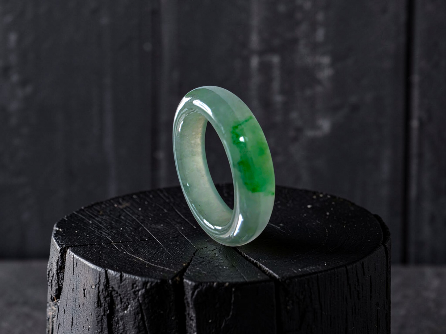 Master's Burmese Icy Green A-Jadeite Infinity Band Ring Size US 4 - 09024 - Certified