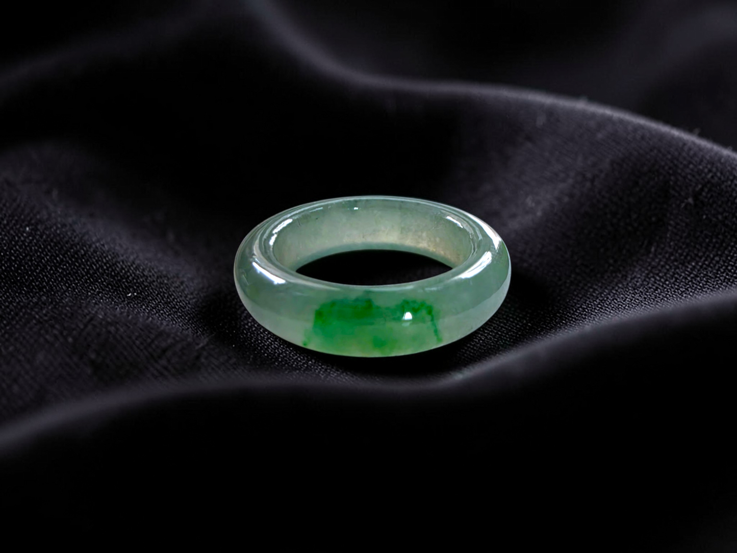 Master's Burmese Icy Green A-Jadeite Infinity Band Ring Size US 4 - 09024 - Certified