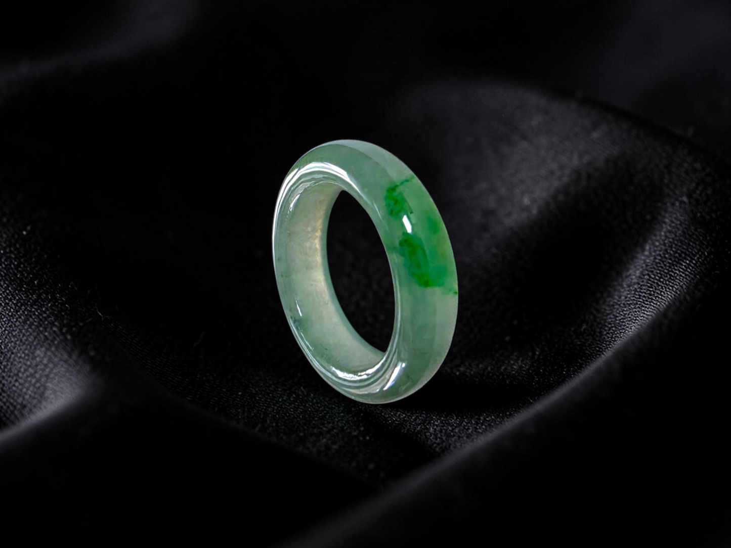 Master's Burmese Icy Green A-Jadeite Infinity Band Ring Size US 4 - 09024 - Certified