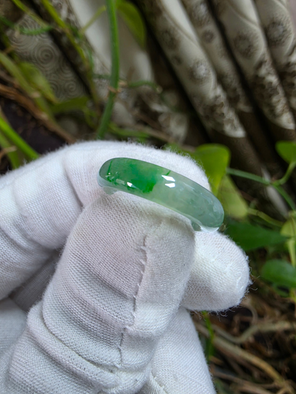 Master's Burmese Icy Green A-Jadeite Infinity Band Ring Size US 4 - 09024 - Certified