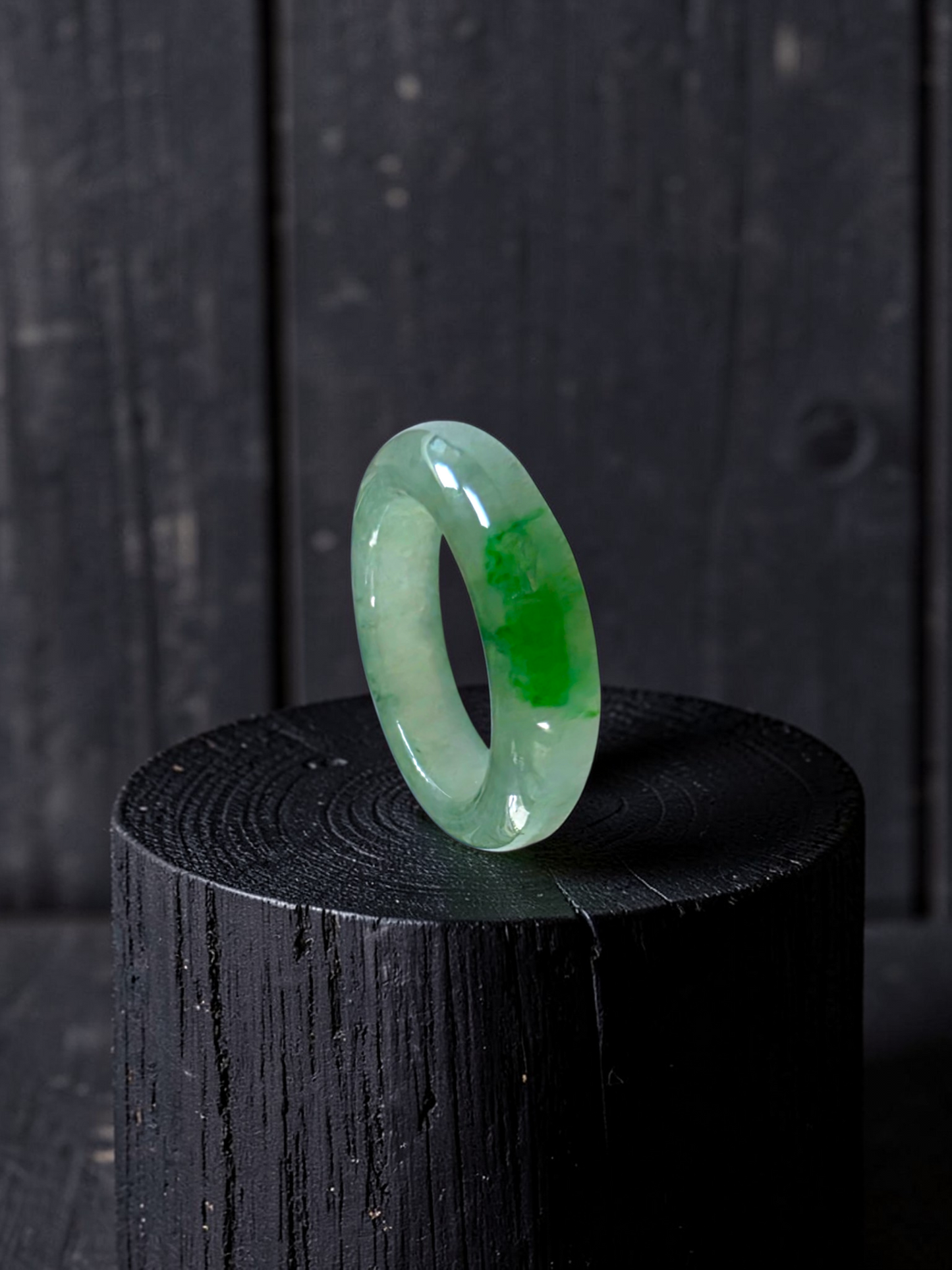 Master's Burmese Icy Green A-Jadeite Infinity Band Ring Size US 4 - 09024 - Certified