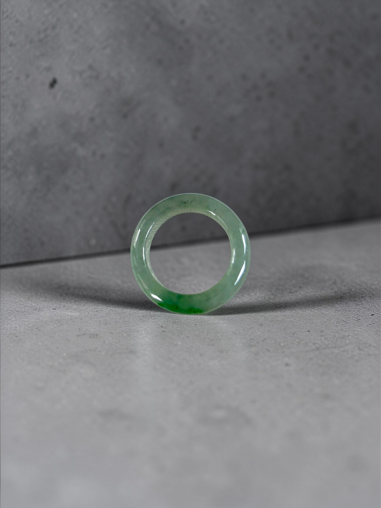 Master's Burmese Icy Green A-Jadeite Infinity Band Ring Size US 4 - 09024 - Certified