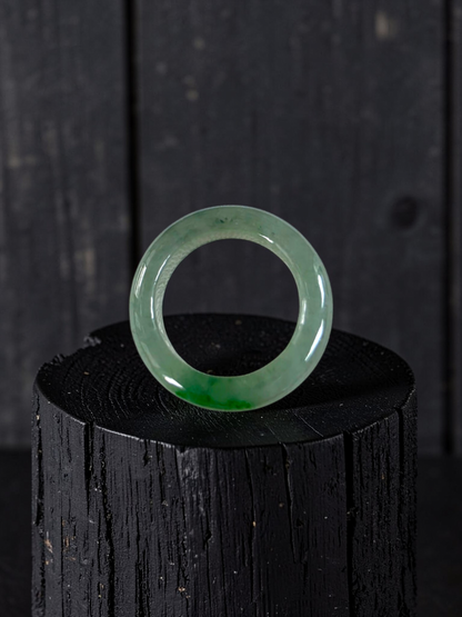 Master's Burmese Icy Green A-Jadeite Infinity Band Ring Size US 4 - 09024 - Certified