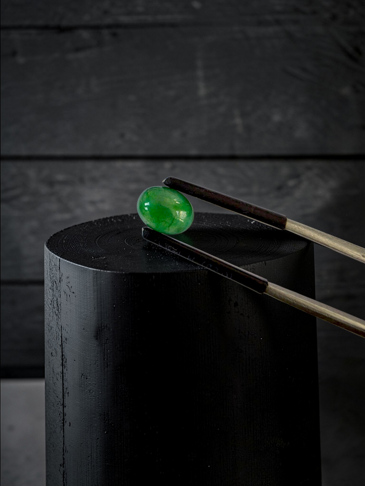 Certified MADE IN JAPAN 1.888 cts. Intense Deep Green Burmese A-Jadeite Oval Cabochon Loose Stone LS32