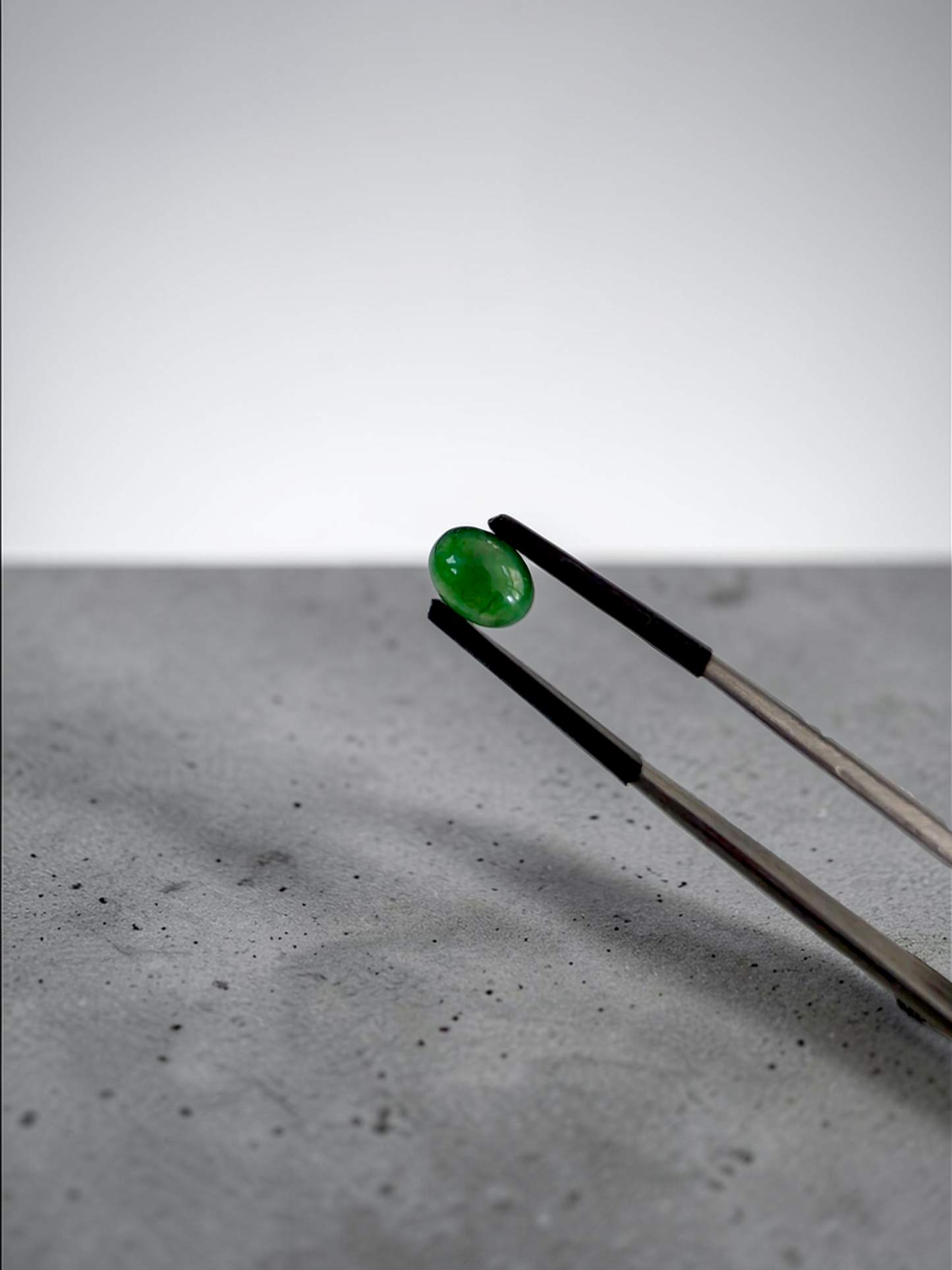Certified MADE IN JAPAN 1.888 cts. Intense Deep Green Burmese A-Jadeite Oval Cabochon Loose Stone LS32