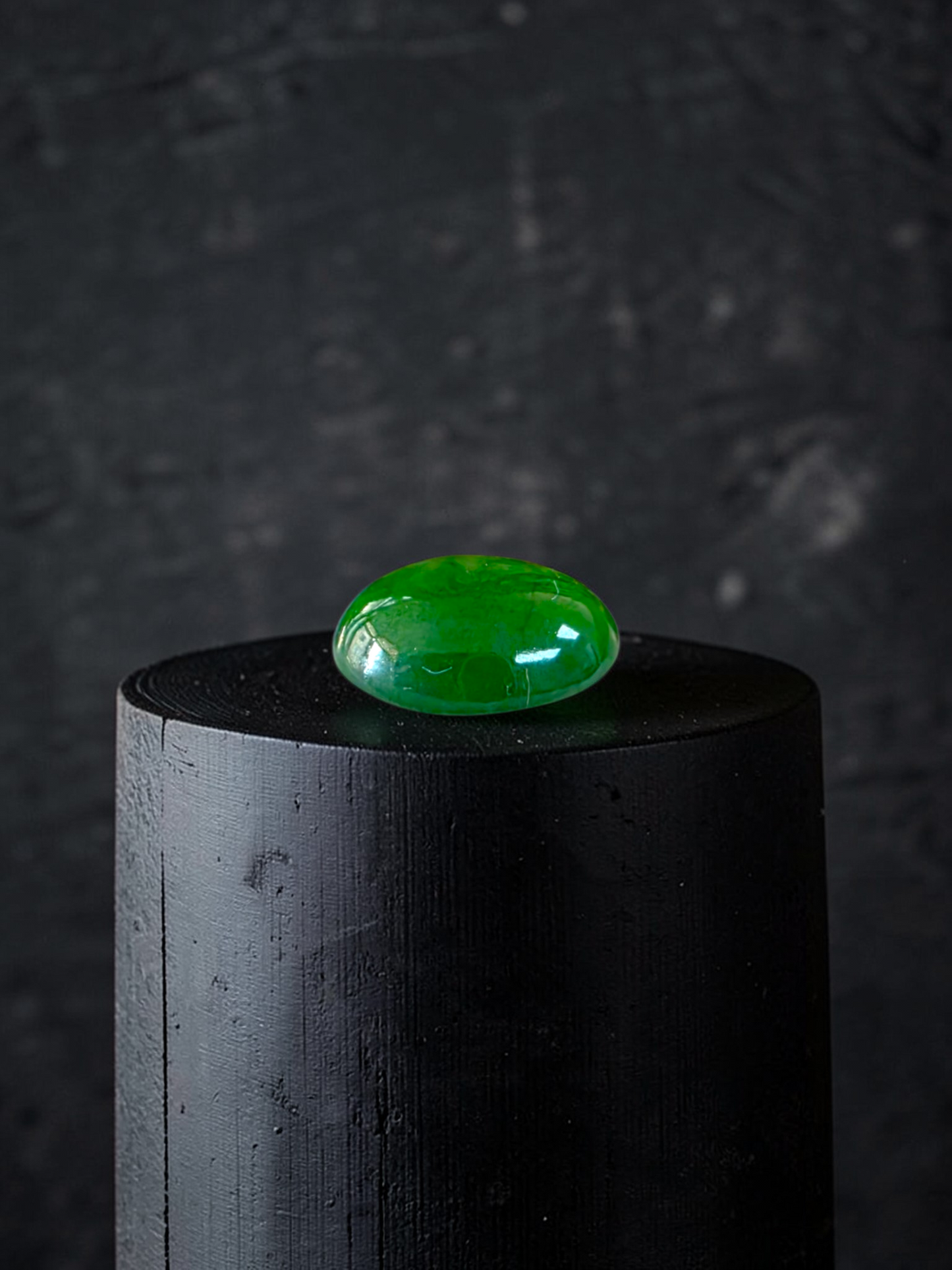Certified MADE IN JAPAN 1.888 cts. Intense Deep Green Burmese A-Jadeite Oval Cabochon Loose Stone LS32