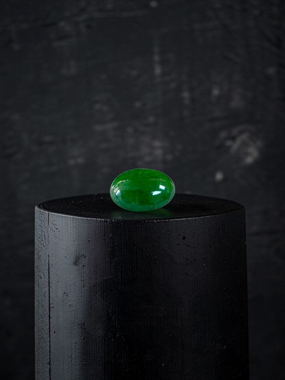 Certified MADE IN JAPAN 1.888 cts. Intense Deep Green Burmese A-Jadeite Oval Cabochon Loose Stone LS32