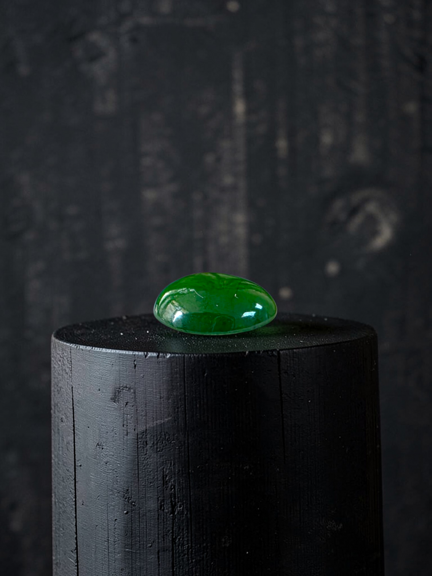 Certified MADE IN JAPAN 1.888 cts. Intense Deep Green Burmese A-Jadeite Oval Cabochon Loose Stone LS32