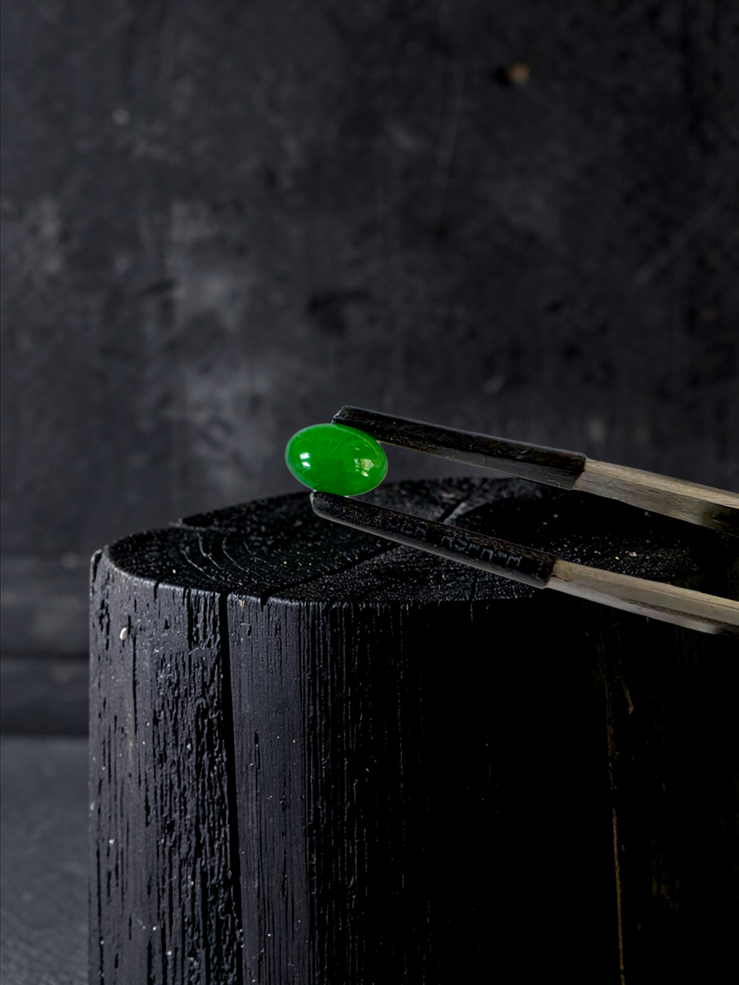 Certified MADE IN JAPAN 1.20 cts. Intense Bright Imperial Green Burmese A-Jadeite Oval Cabochon Loose Stone LS33
