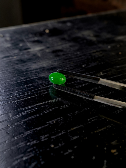 Certified MADE IN JAPAN 1.20 cts. Intense Bright Imperial Green Burmese A-Jadeite Oval Cabochon Loose Stone LS33