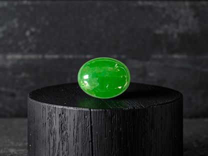 Certified MADE IN JAPAN 4.80 cts. Green Burmese A-Jadeite Oval Cabochon Loose Stone LS34
