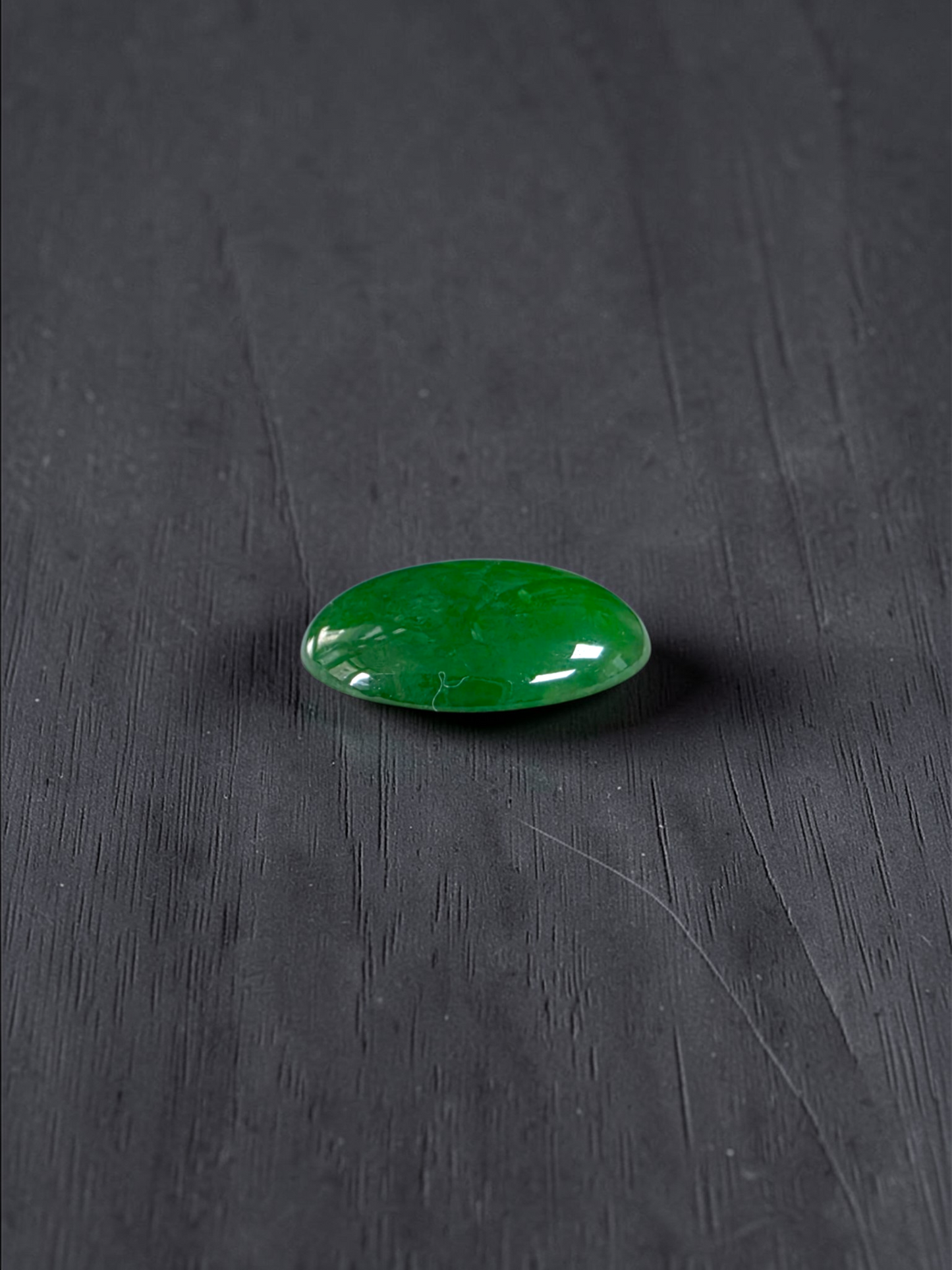 Certified MADE IN JAPAN 4.80 cts. Green Burmese A-Jadeite Oval Cabochon Loose Stone LS34