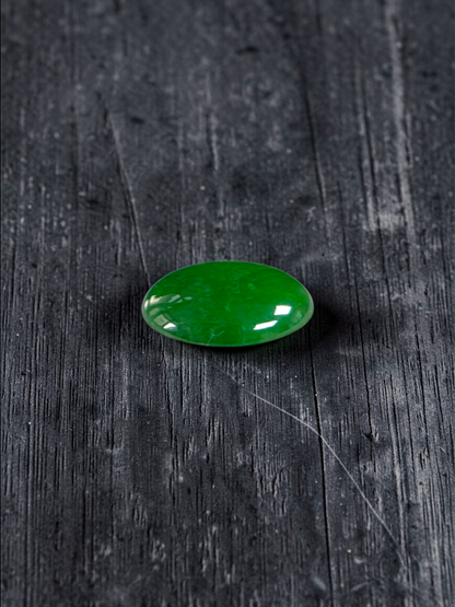 Certified MADE IN JAPAN 4.80 cts. Green Burmese A-Jadeite Oval Cabochon Loose Stone LS34
