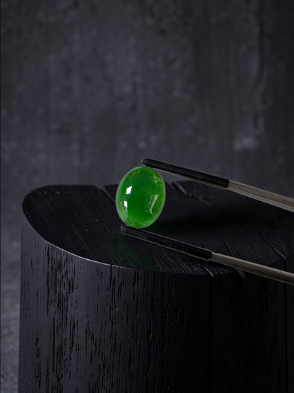 Certified MADE IN JAPAN 4.80 cts. Green Burmese A-Jadeite Oval Cabochon Loose Stone LS34