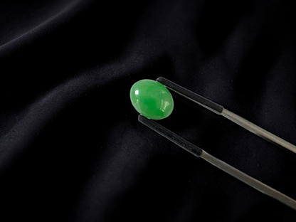 Certified MADE IN JAPAN 4.69 cts. Light Green Burmese A-Jadeite Oval Cabochon Loose Stone LS35