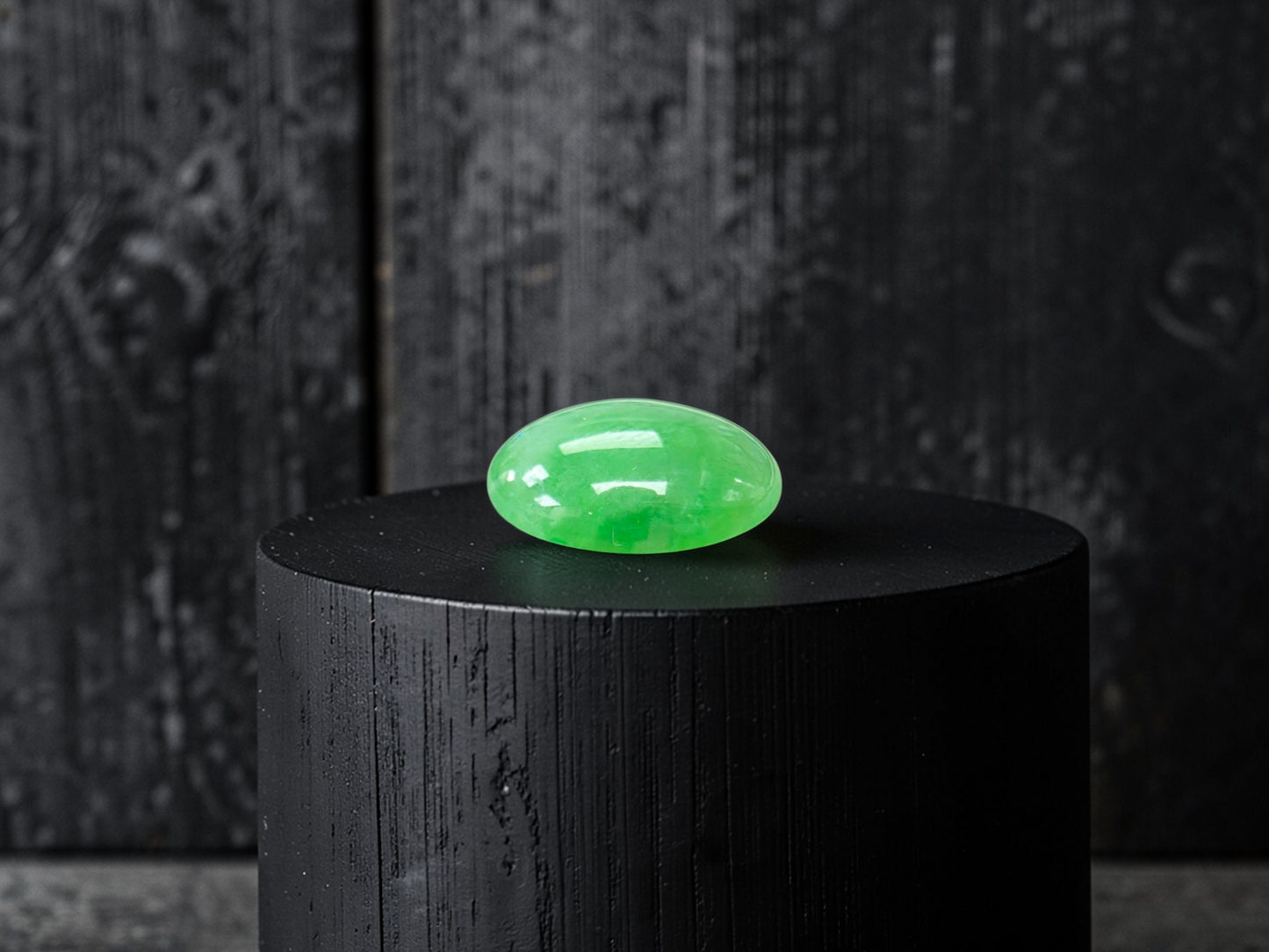 Certified MADE IN JAPAN 7.04 cts. Light Green Burmese A-Jadeite Oval Cabochon Loose Stone LS36