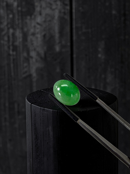 Certified MADE IN JAPAN 7.04 cts. Light Green Burmese A-Jadeite Oval Cabochon Loose Stone LS36