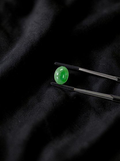 Certified MADE IN JAPAN 7.04 cts. Light Green Burmese A-Jadeite Oval Cabochon Loose Stone LS36