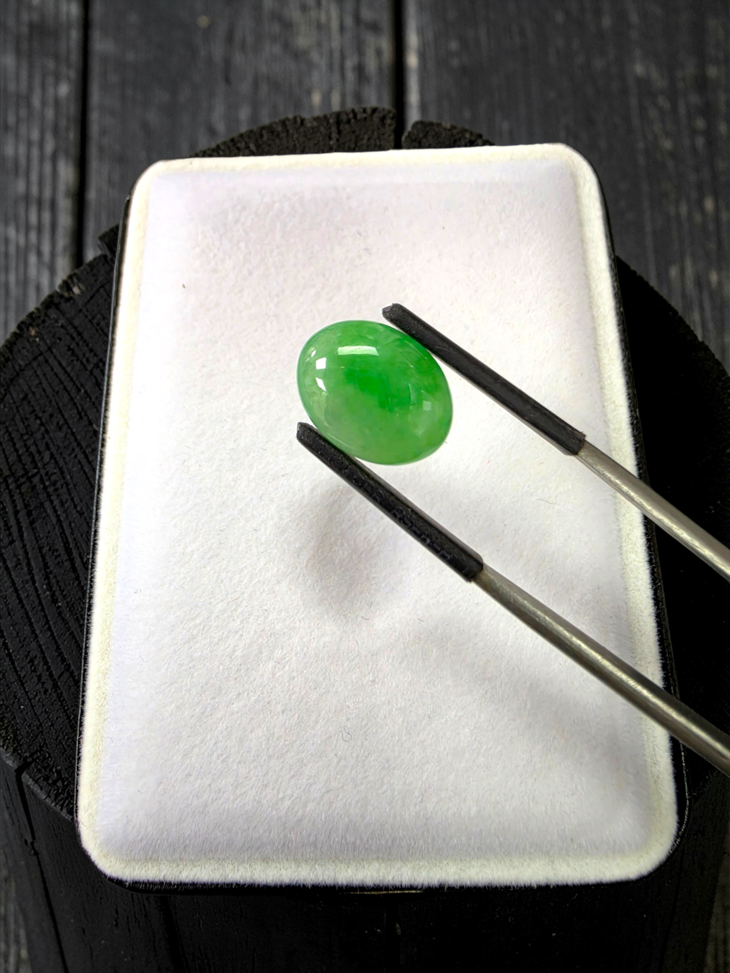 Certified MADE IN JAPAN 7.04 cts. Light Green Burmese A-Jadeite Oval Cabochon Loose Stone LS36