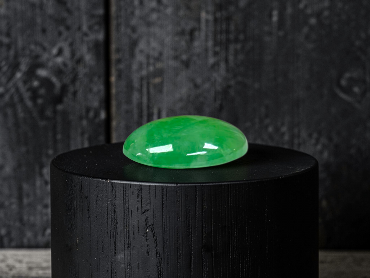 Certified MADE IN JAPAN 7.04 cts. Light Green Burmese A-Jadeite Oval Cabochon Loose Stone LS36