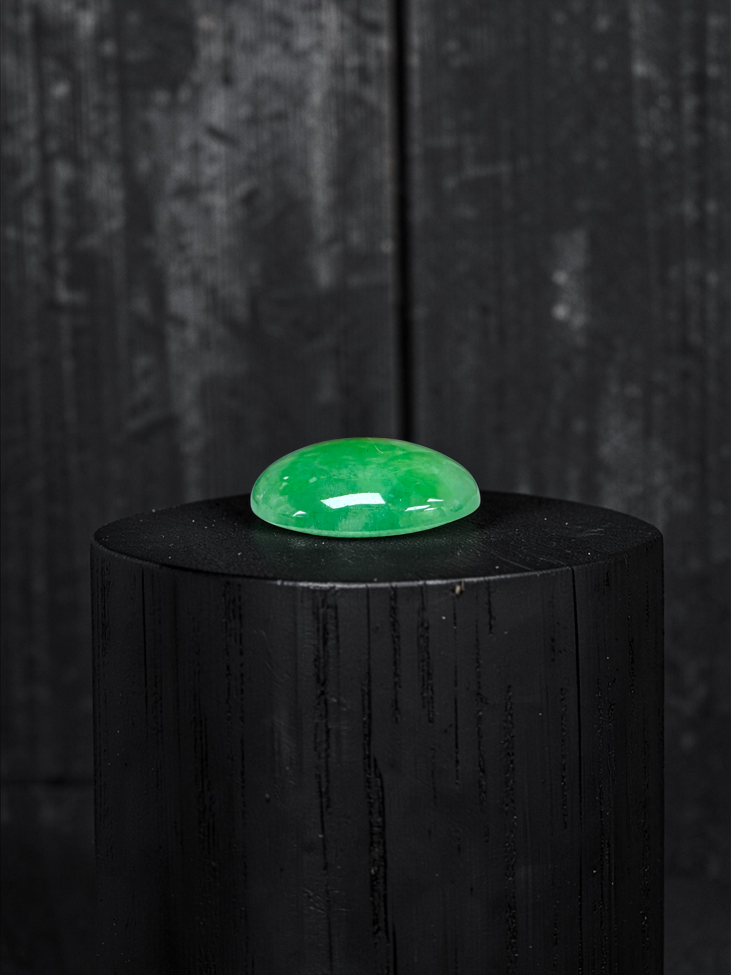 Certified MADE IN JAPAN 7.04 cts. Light Green Burmese A-Jadeite Oval Cabochon Loose Stone LS36