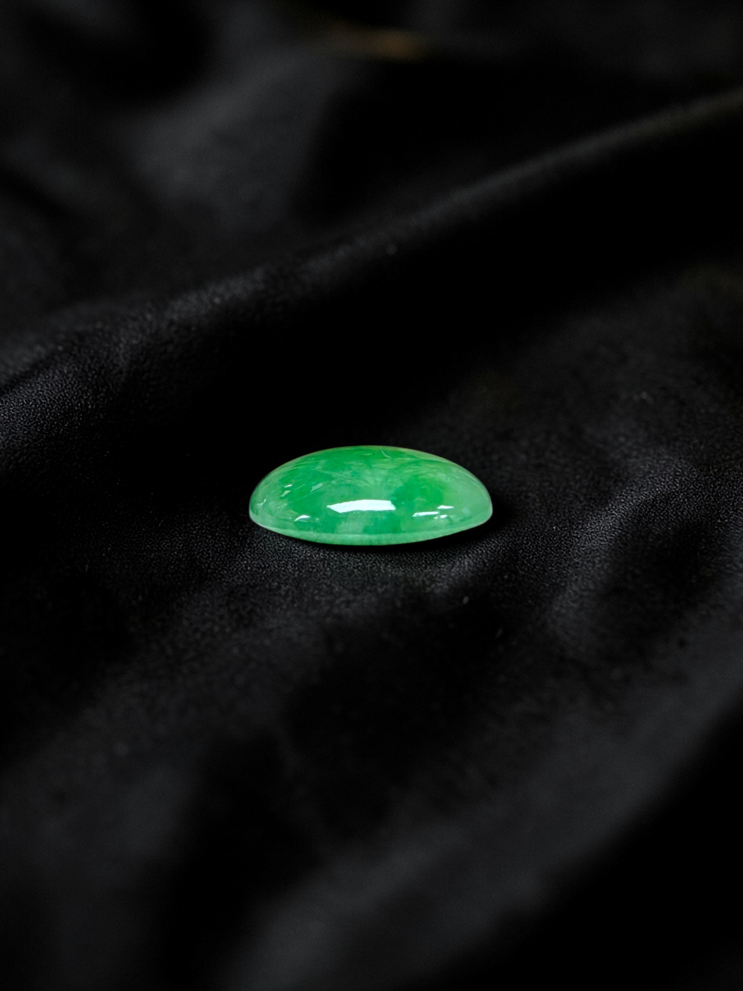 Certified MADE IN JAPAN 7.04 cts. Light Green Burmese A-Jadeite Oval Cabochon Loose Stone LS36