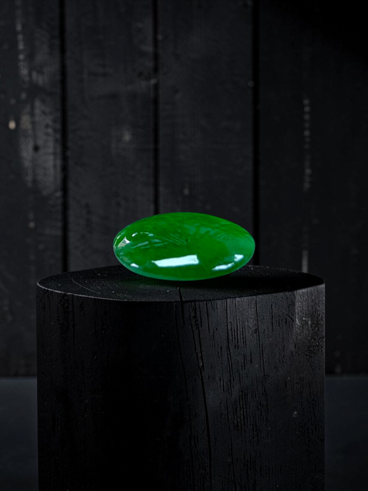 Certified MADE IN JAPAN 6.29 cts. Intense Imperial Green Burmese A-Jadeite Oval Cabochon Loose Stone LS39