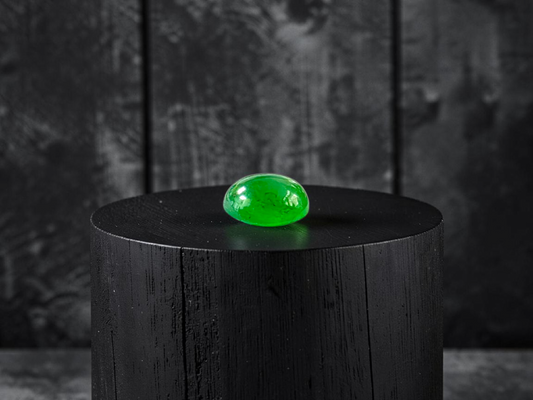 Certified MADE IN JAPAN 2.184 cts. Bright Imperial Green Burmese A-Jadeite Oval Cabochon Loose Stone LS40