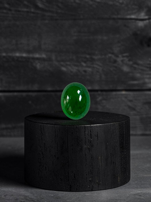 Certified MADE IN JAPAN 2.184 cts. Bright Imperial Green Burmese A-Jadeite Oval Cabochon Loose Stone LS40