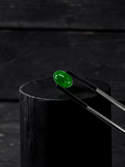 Certified MADE IN JAPAN 3.95 cts. Intense Imperial Green Burmese A-Jadeite Oval Cabochon Loose Stone LS41