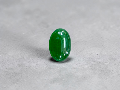Certified MADE IN JAPAN 3.95 cts. Intense Imperial Green Burmese A-Jadeite Oval Cabochon Loose Stone LS41