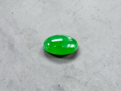 Certified MADE IN JAPAN 4.41 cts. Intense Vivid Imperial Green Burmese A-Jadeite Oval Cabochon Loose Stone LS44