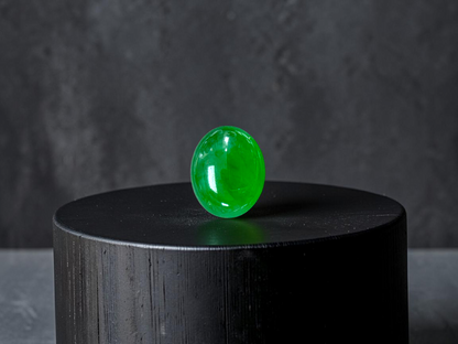 Certified MADE IN JAPAN 4.41 cts. Intense Vivid Imperial Green Burmese A-Jadeite Oval Cabochon Loose Stone LS44