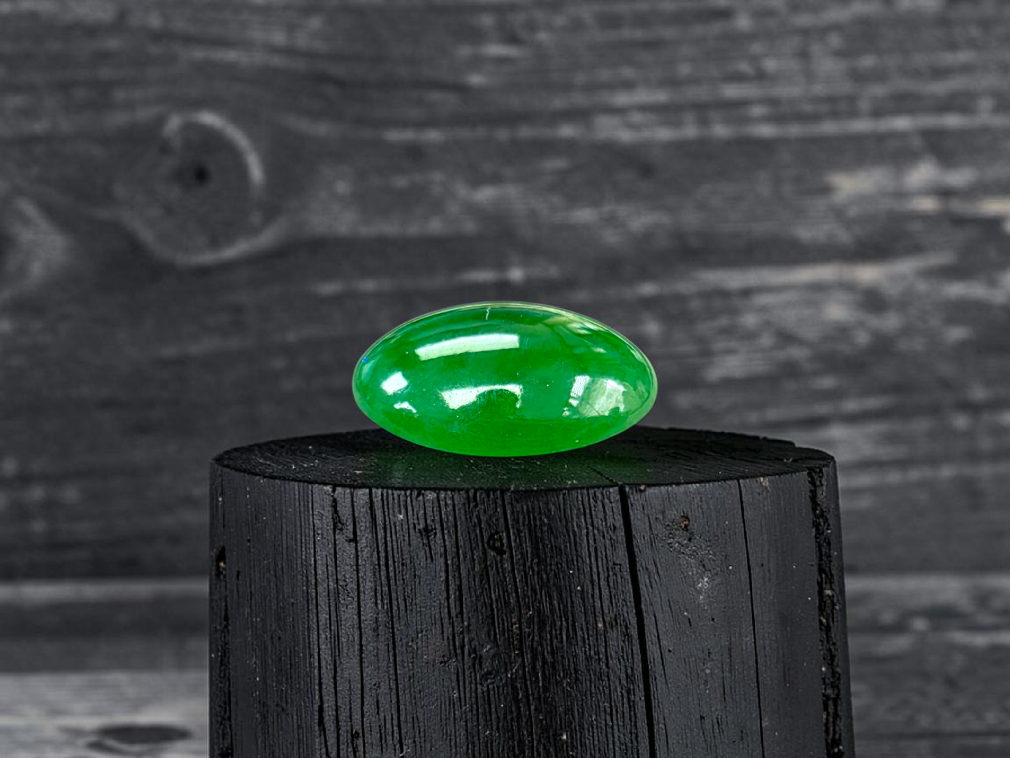 Certified MADE IN JAPAN 6.19 cts. Intense Imperial Green Burmese A-Jadeite Oval Cabochon Loose Stone LS45