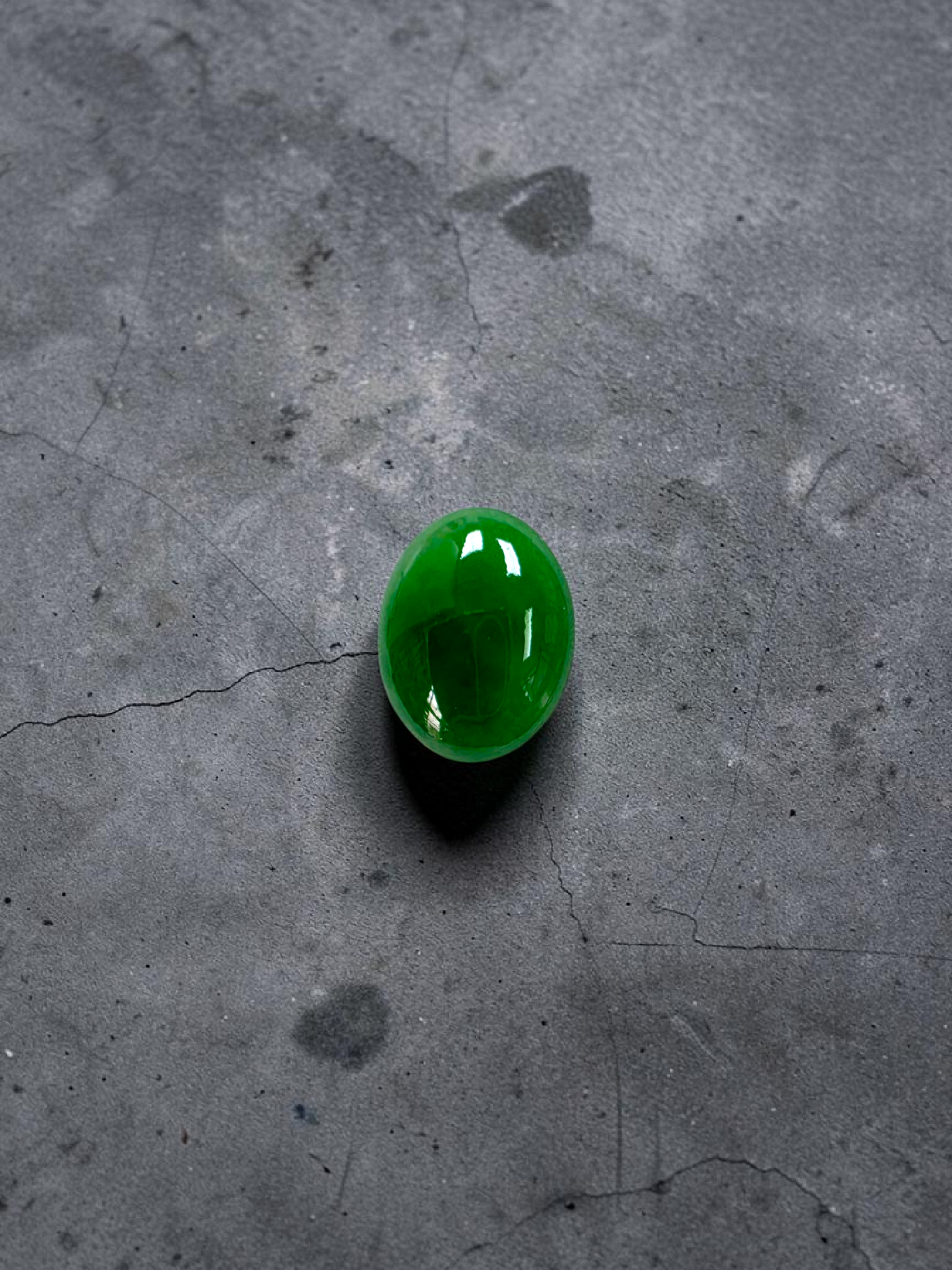 Certified MADE IN JAPAN 6.19 cts. Intense Imperial Green Burmese A-Jadeite Oval Cabochon Loose Stone LS45