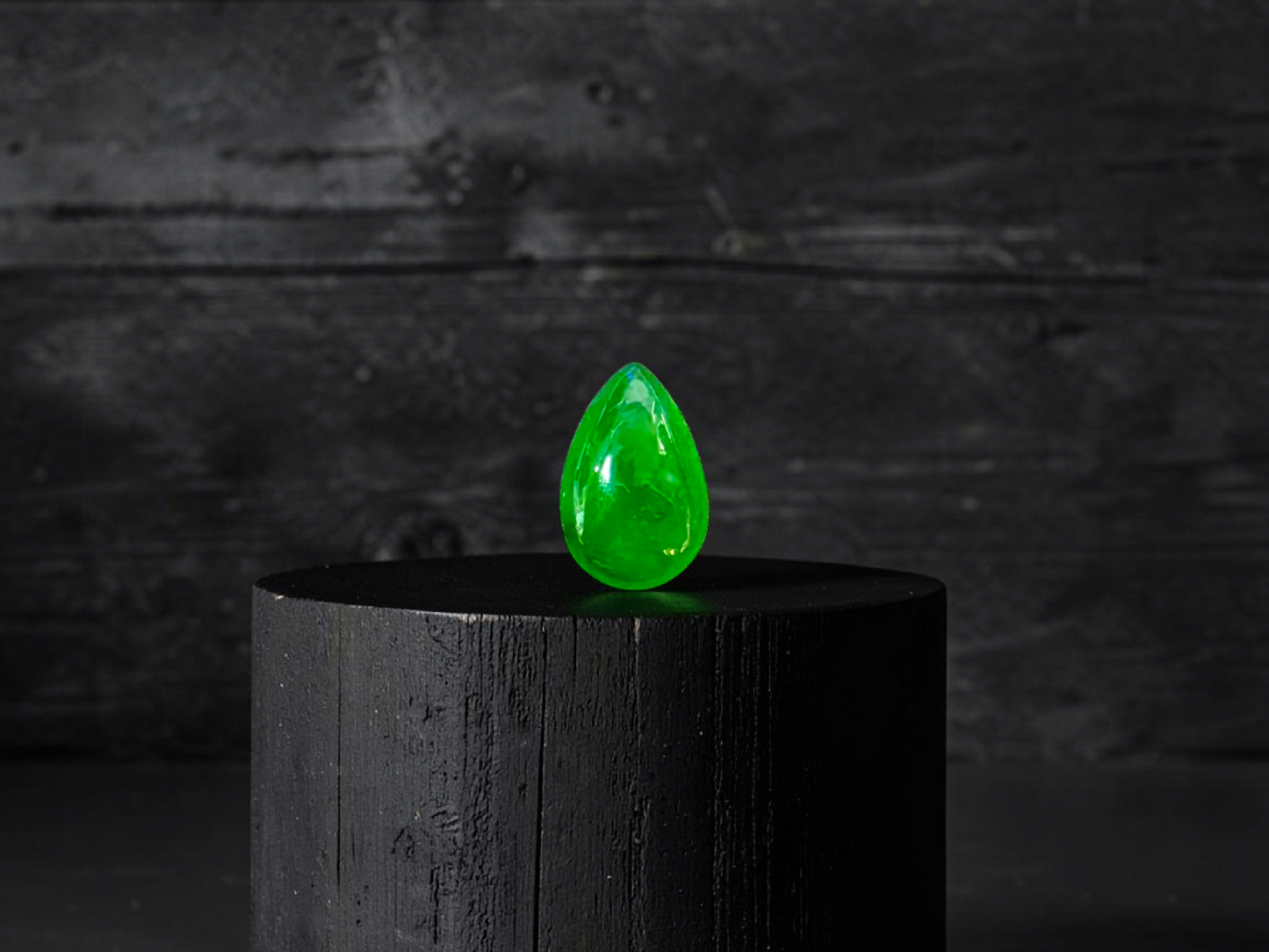Certified MADE IN JAPAN 1.792 cts. Bright Vivid Imperial Green Burmese A-Jadeite Pear Cabochon Loose Stone LS46