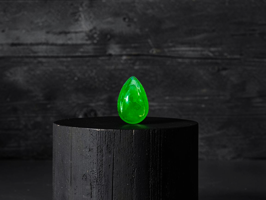 Certified MADE IN JAPAN 1.792 cts. Bright Vivid Imperial Green Burmese A-Jadeite Pear Cabochon Loose Stone LS46