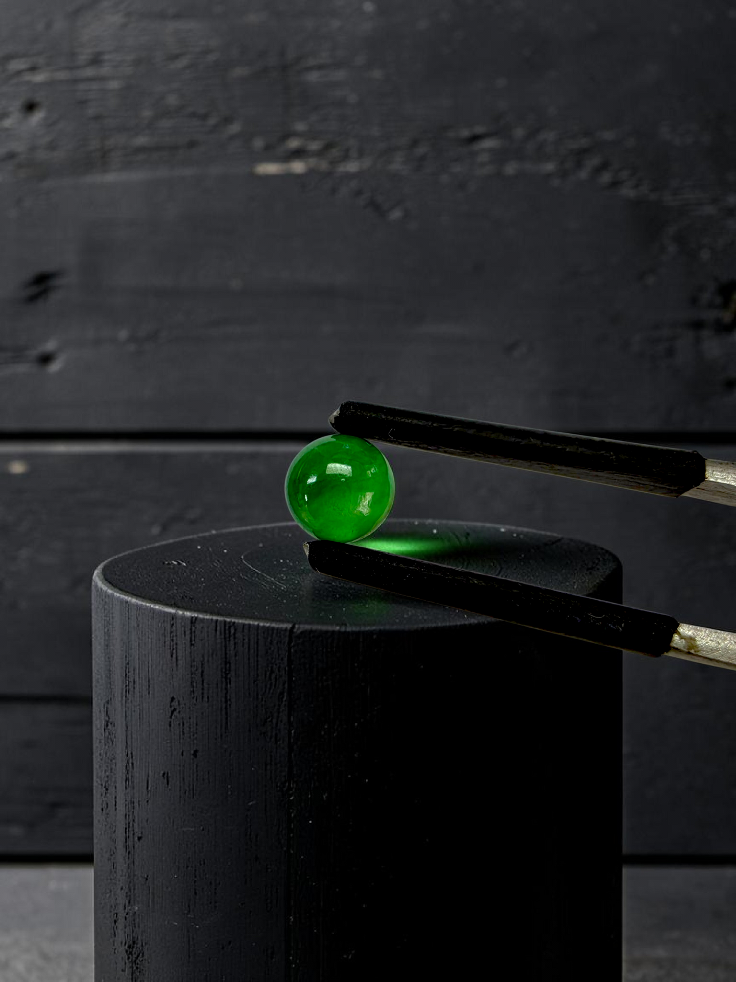 Certified MADE IN JAPAN 0.96 cts. Bright Vivid Imperial Green Burmese A-Jadeite Round Cabochon Loose Stone LS47