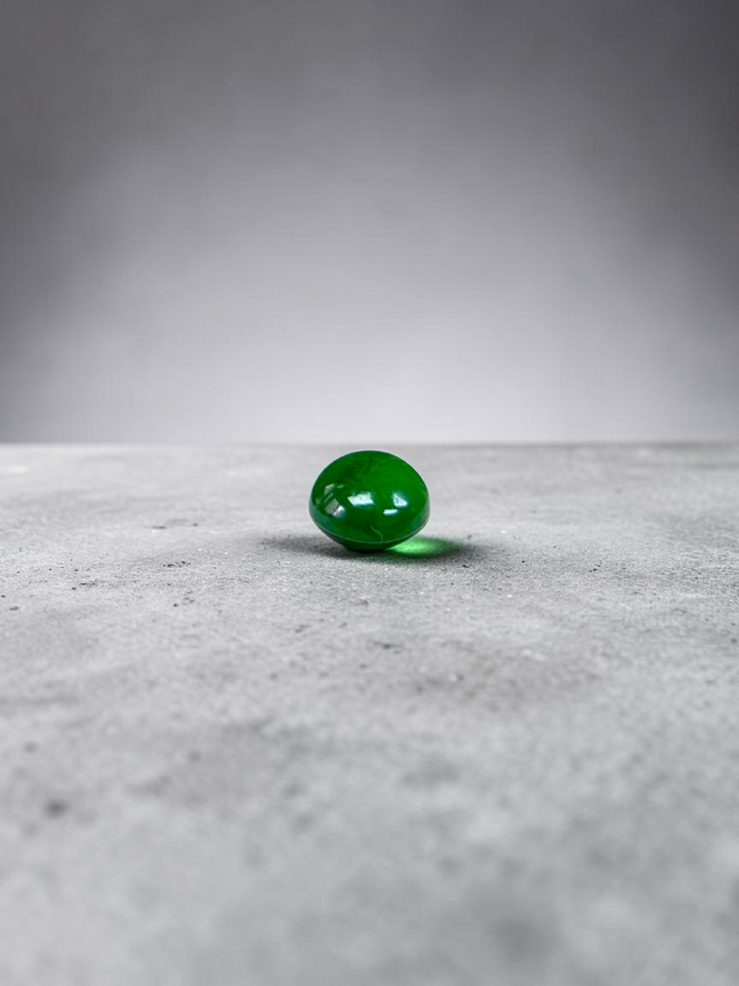 Certified MADE IN JAPAN 0.96 cts. Bright Vivid Imperial Green Burmese A-Jadeite Round Cabochon Loose Stone LS47