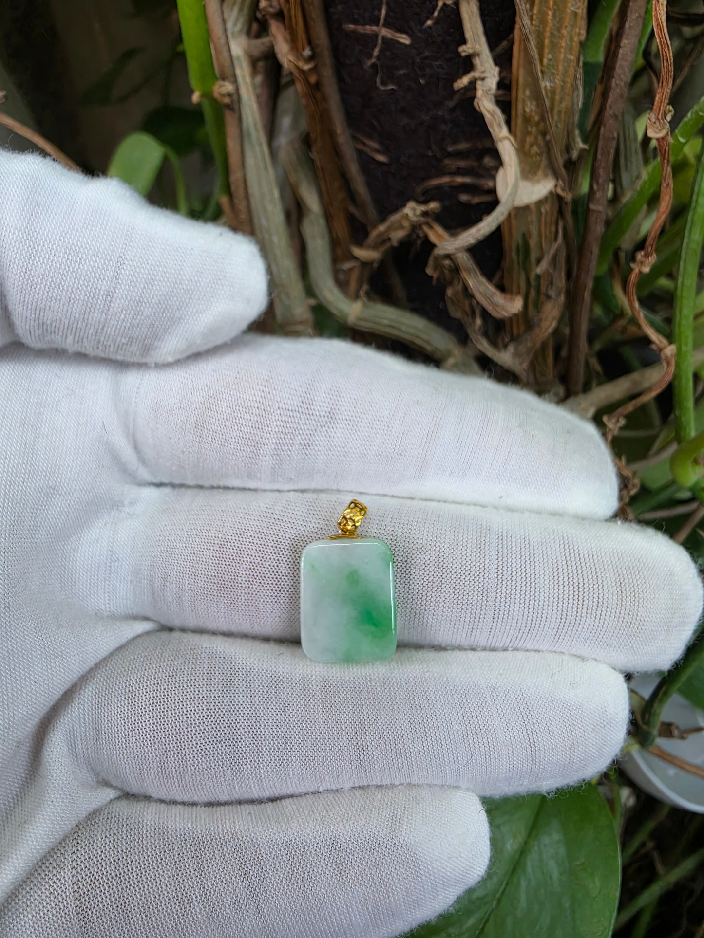 Miyoshi Locket Burmese A-Jadeite Charm Pendant (with 18K Yellow Gold)- Certified