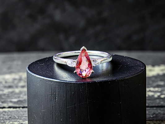 Aisai Certified 1.00 cts. No Heat Natural Padparadscha Sapphire Ring (with 18K White Gold and Natural White Diamonds) Size US 8  - R20