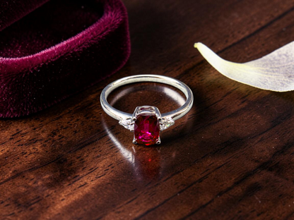 Tahara 1.00 cts. Natural Pigeons Blood Vivid Red Ruby Ring (with 18K White Gold and Natural White Diamonds) Size US 8  - R22